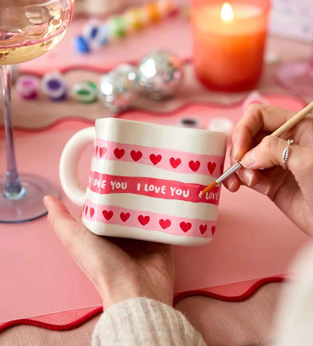 Kunvos™ Perfect-Pair Mugs Kit – Paint Your Own Interlocking Heart Ceramic Cups