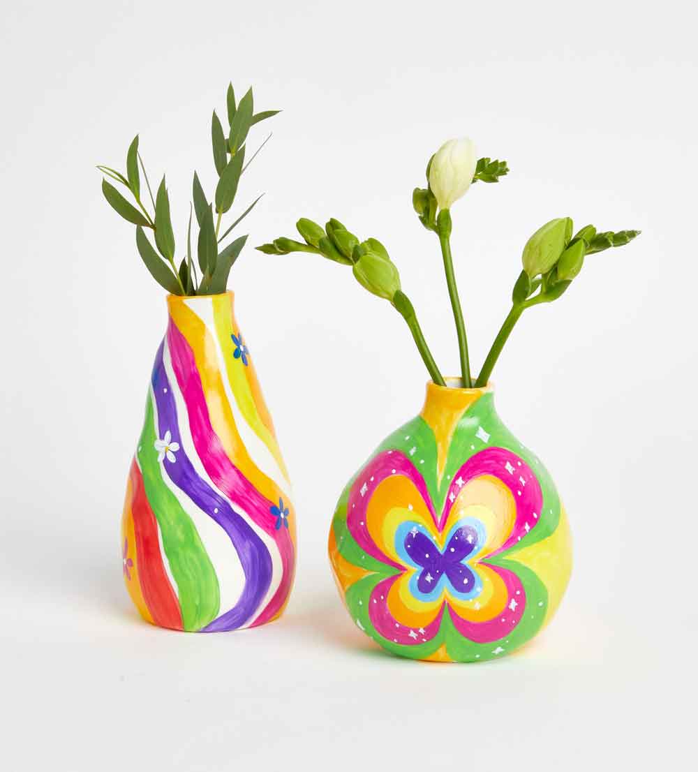 Kunvos™ Paint-a-Vase Kit (Set of 2) – Design Your Own Aesthetic Home Decor Ceramic Vases